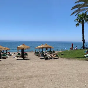 https://mlaga-beach-and-historic-centre-malagueta.1costadelsol.com
